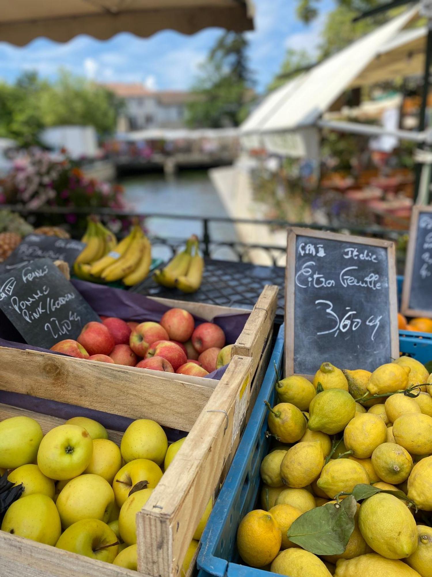 Au Coeur De LʼIsle-sur-la-Sorgue